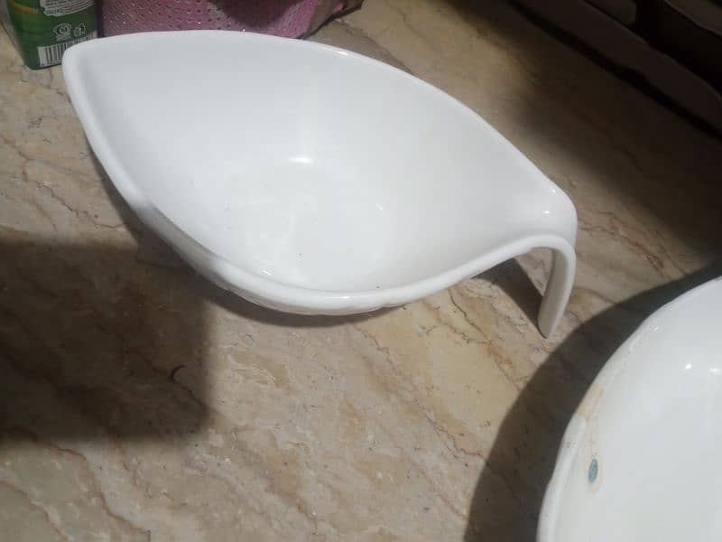 White Beautiful Serving Bowls 4