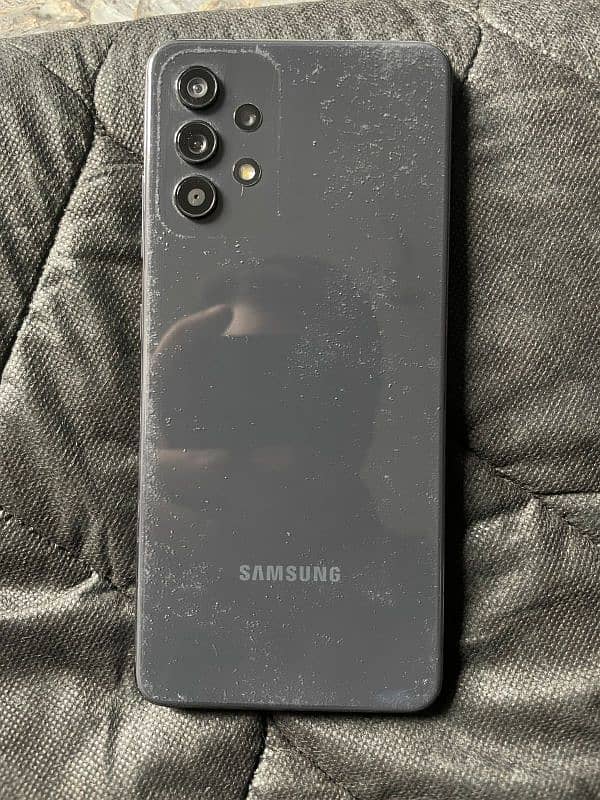 Samsung A32 with box 2