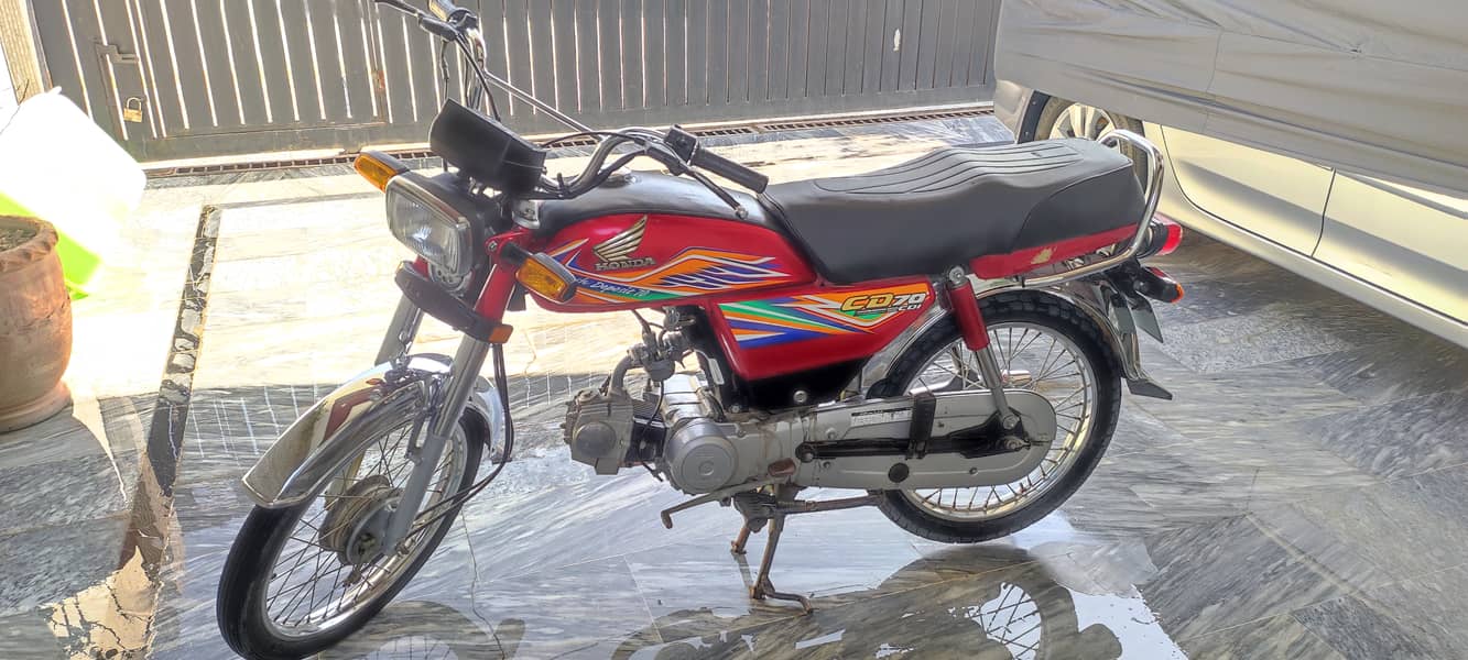 Honda CD 70 2020 5