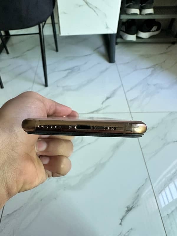 iPhone XS PTA 4