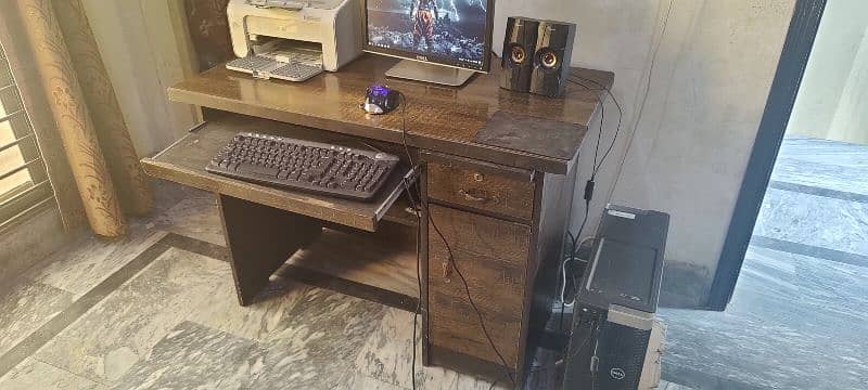 Gaming PC with graphic Card 2