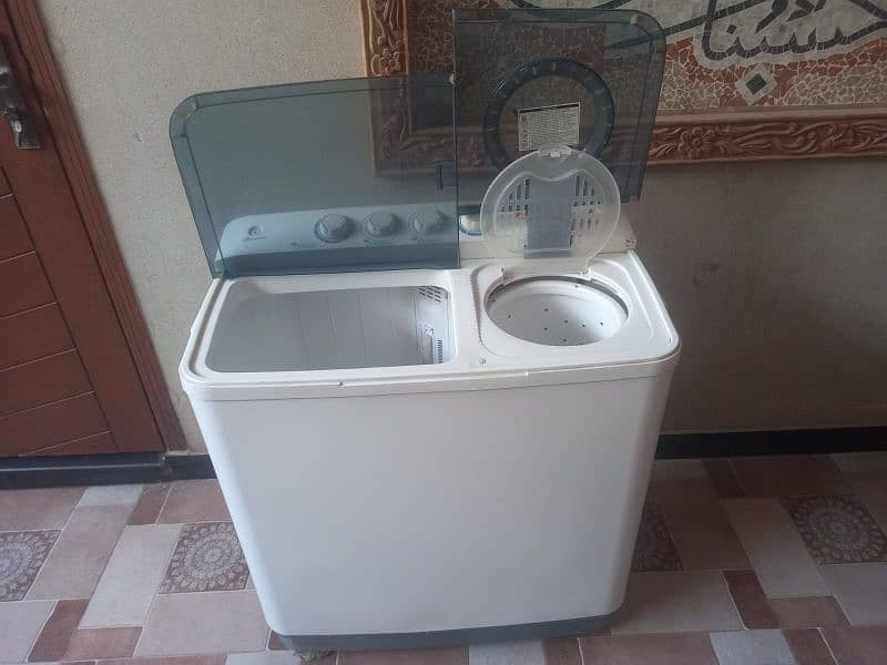 Dawlance Washer and Dryer 1