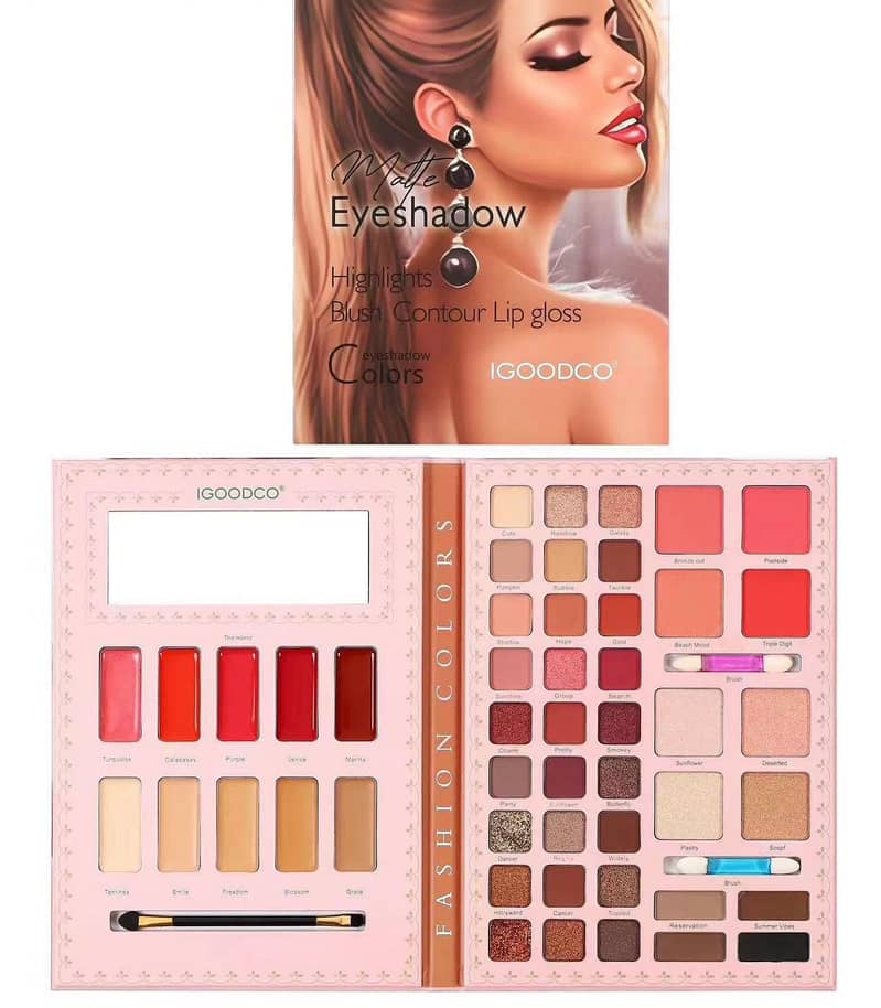 MOST DEMANDING  IGOODCO ALL IN ONE DREAMY PINK MAKEUP BOOK 1