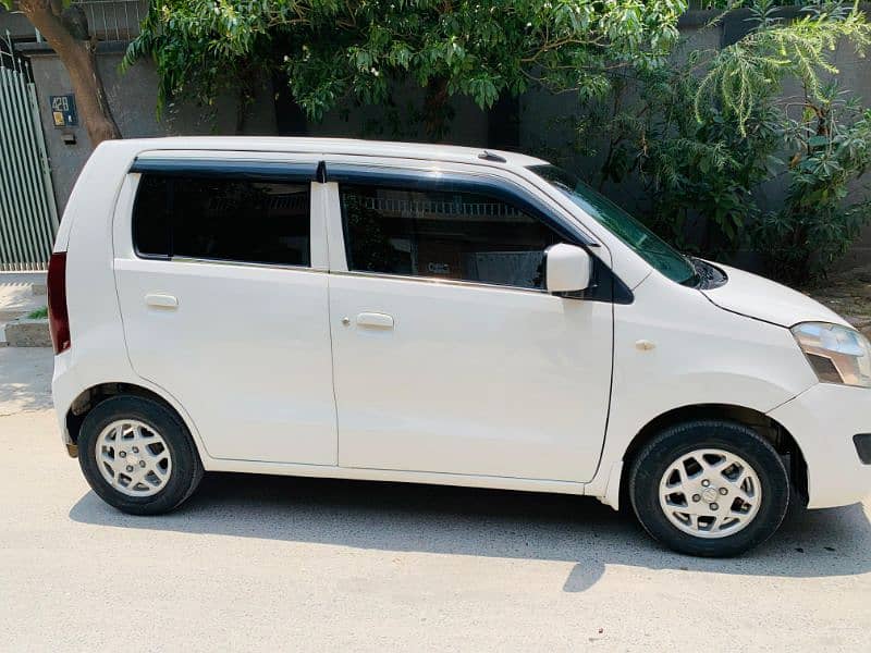 Suzuki Wagon R 2018 3