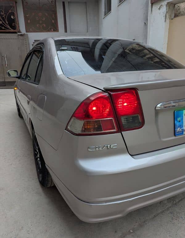 Honda Civic Oriel 2001 7