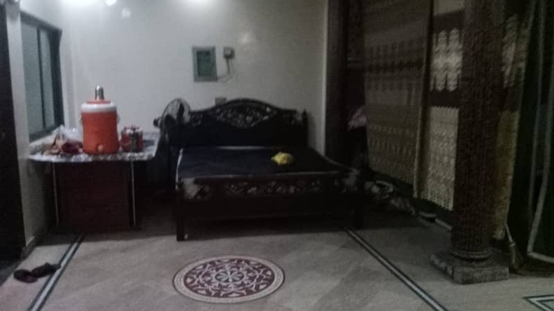 Upper Portion Available For Rent In Nizam Block Allama Iqbal Town Lahore 1