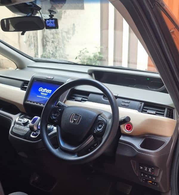 Honda Freed 2019 6