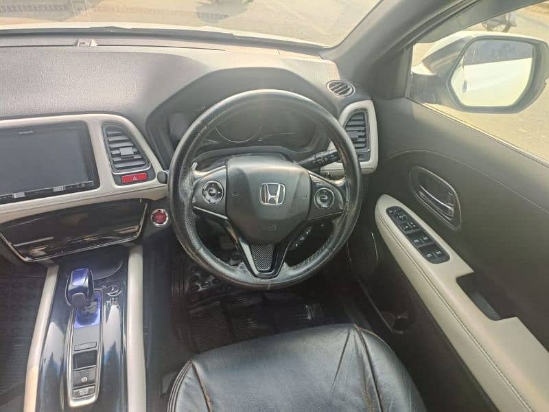 Honda Vezel 2015/16 8