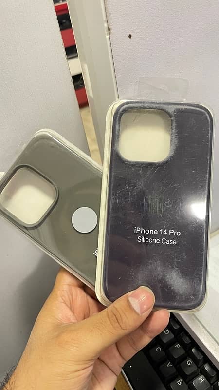 iPhone 14pro silicon cover 2