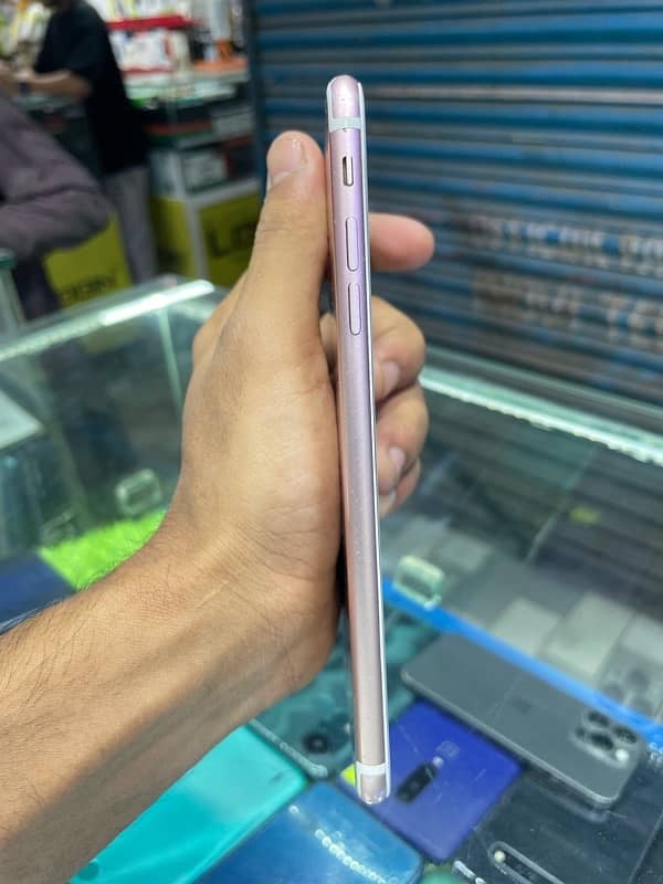 iphone 7plus pta 256gb 2