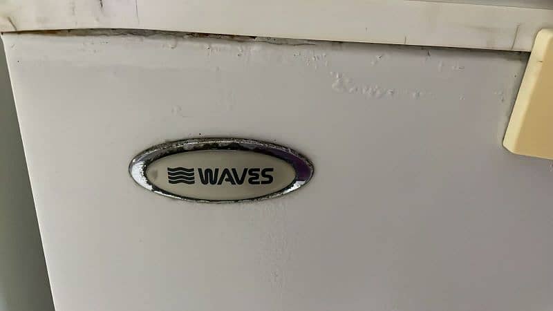 waves freezer 2 door for sale 3