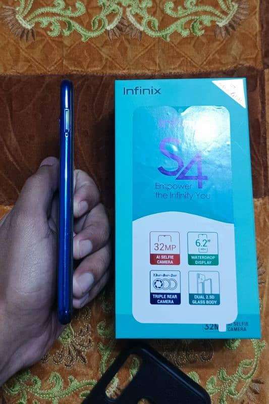 Infinix S4 6/64 4