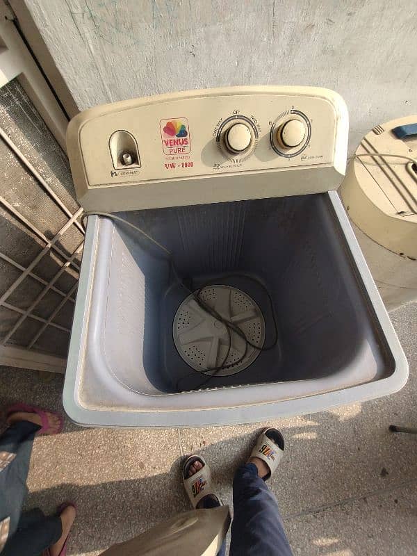 washing machine and dryer 10/10 condition 1