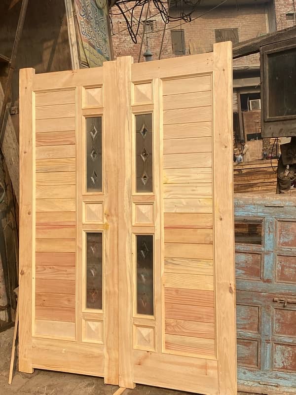 doors, wooden pallets and tables etc 6