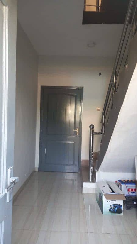 ! kanal upper Portion Available for Rent 7