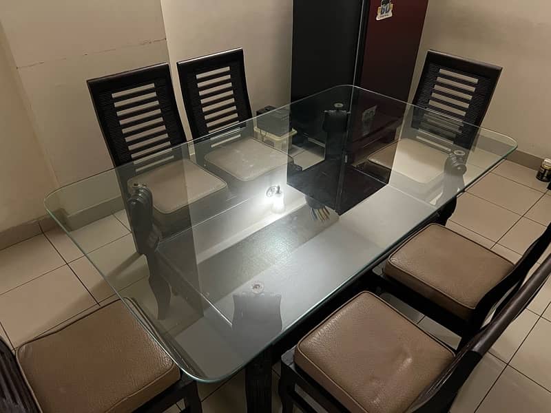 6 chair dinning table 1