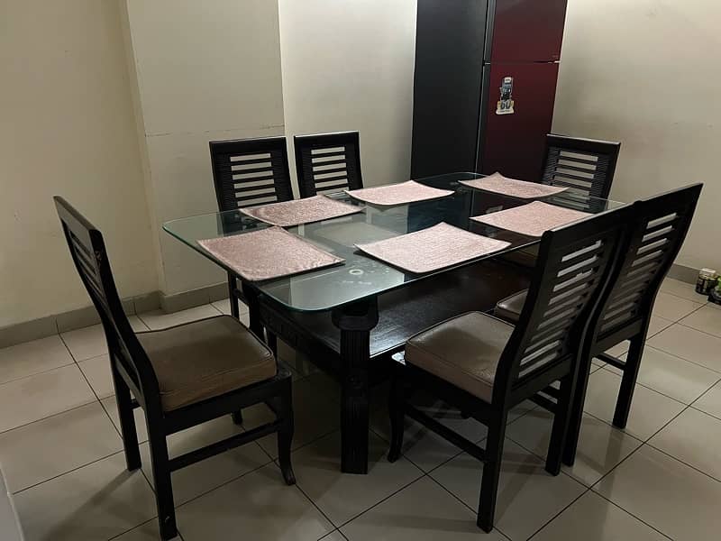 6 chair dinning table 4