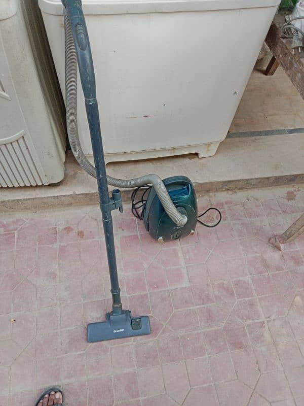 sharp vacuum cleaner 1