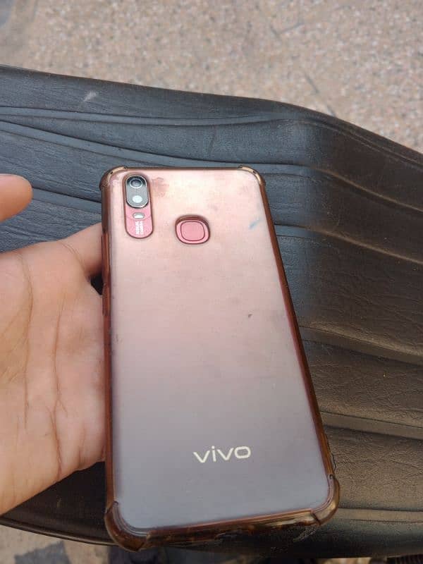 VIVO Y11 3/32 with box SMOOTH working 1