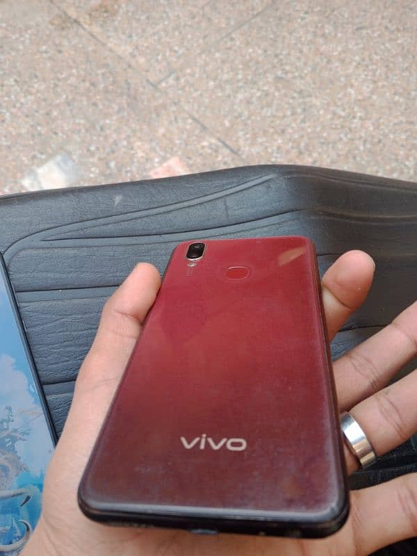 VIVO Y11 3/32 with box SMOOTH working 3