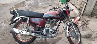 honda 125 red colour