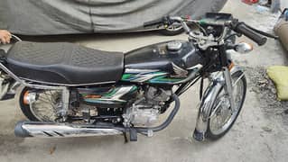 Honda 125 2023 Black