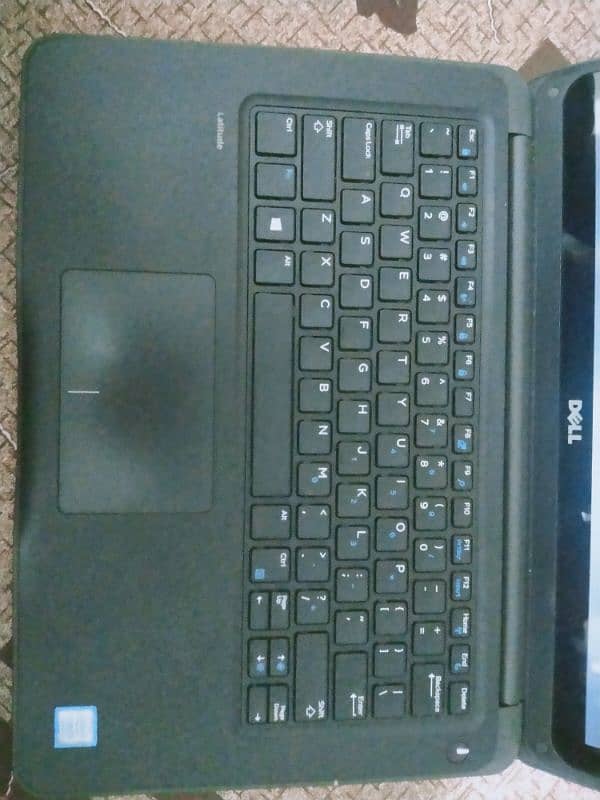 Dell laptop Intel I5 7th generation 1