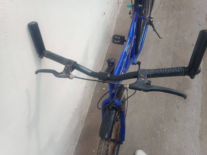 26 size cycle in good condition contect # 0309-6070208 4