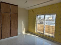 10 Marla Brand New House For Sale At Investor Price