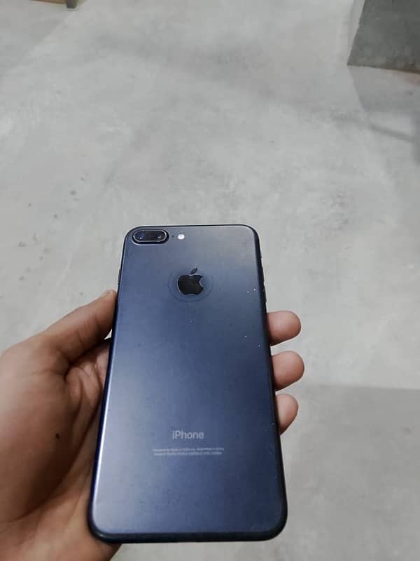 I phone 7plus  128GB Exchange Possible with Good phone read add full 5