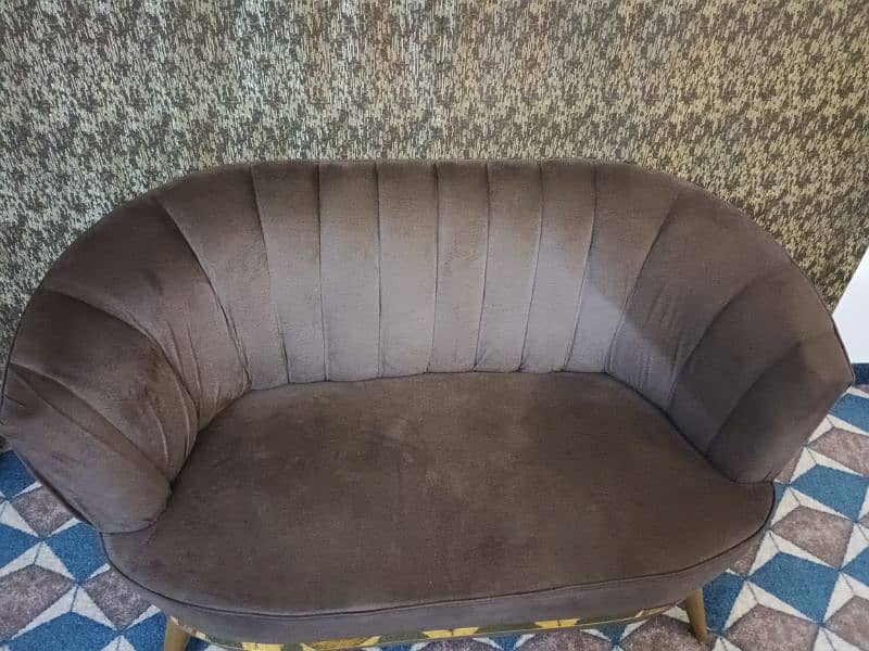 2 seater sofa 0