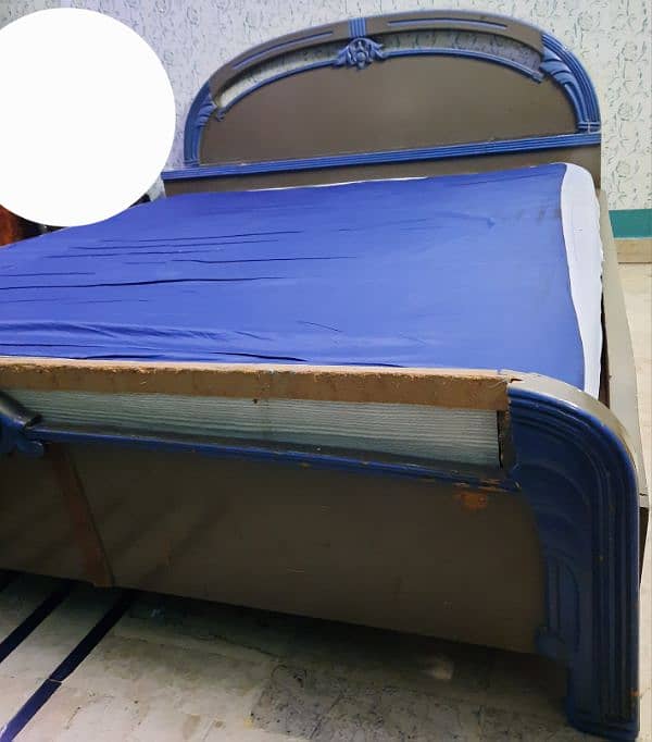 DOUBLE BED KING SIZE 1