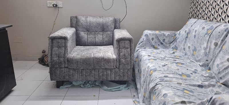 New Condition relaxing Turkish sytle 5 seater sofa 5