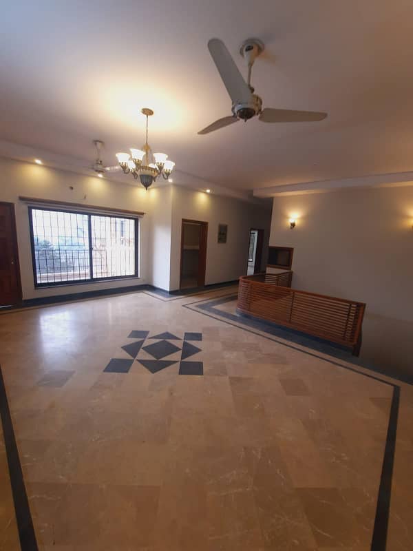 1 Kanal Full House Is Available For Rent In Dha Phase 3 Near McDonalds Y Block 11