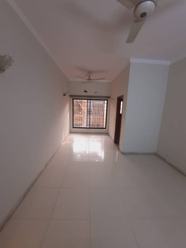 1 Kanal Full House Is Available For Rent In Dha Phase 3 Near McDonalds Y Block 16