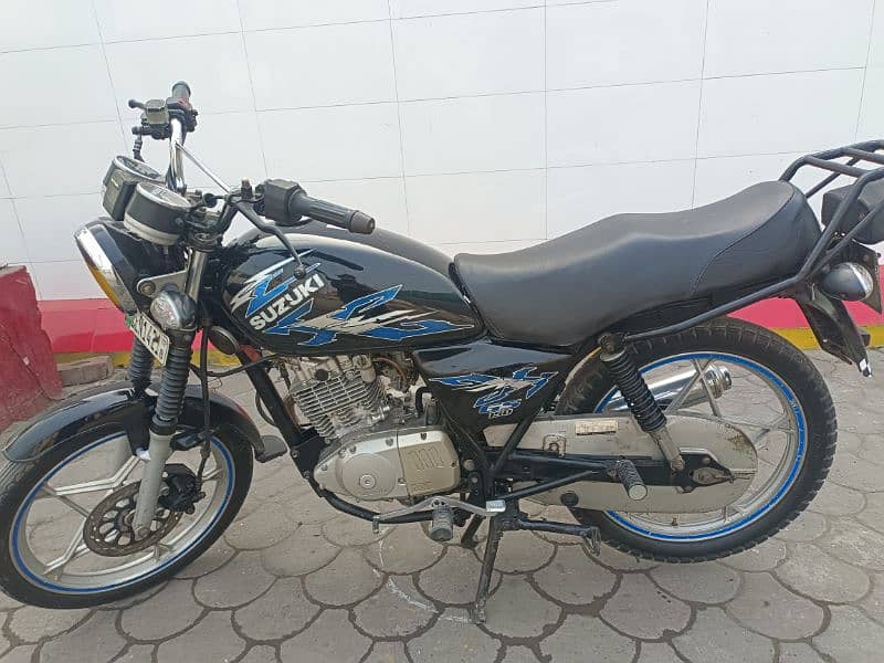 Suzuki Gs 150 2017 model 0