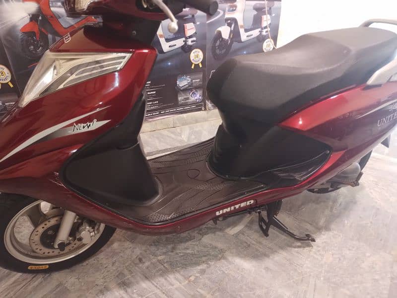 united 100cc petrol scooty 2019 2