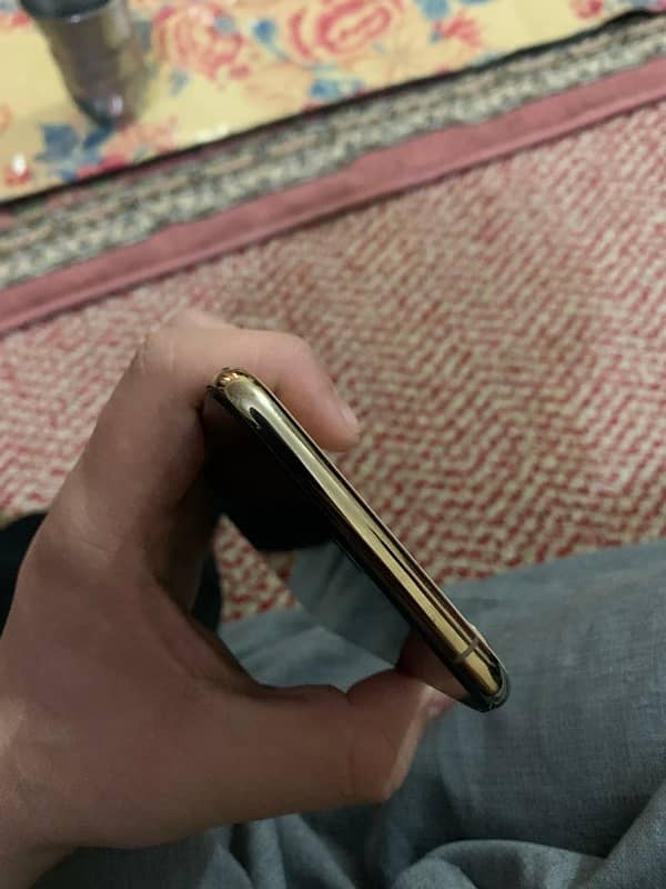 iPhone xs max 3