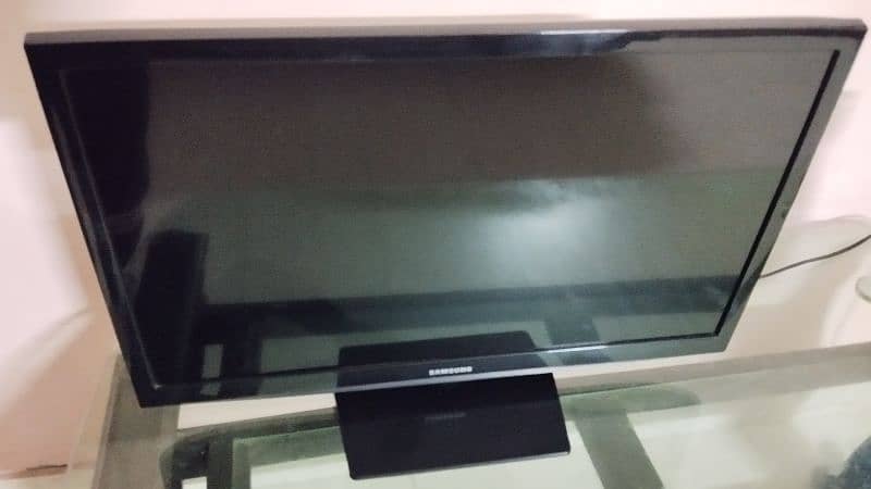 Samsung 24 inch LCD 0