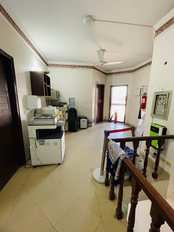 16 Marla House For Sale In Valencia Town lahore 31