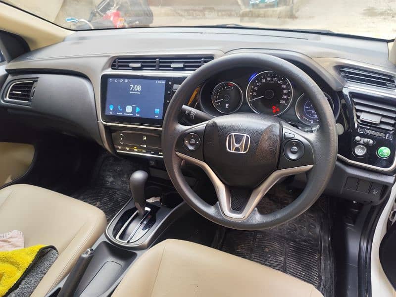 Honda City Aspire 2022 15500 KLM used janion 5