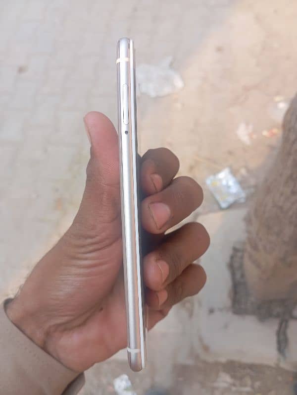 vivo x7     03704277124 call and WhatsApp number 6