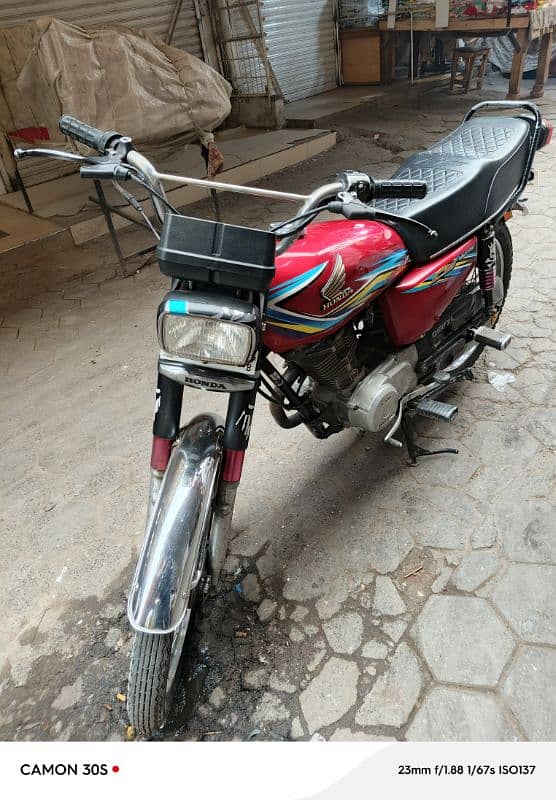 Honda CG125 Model 17B 8