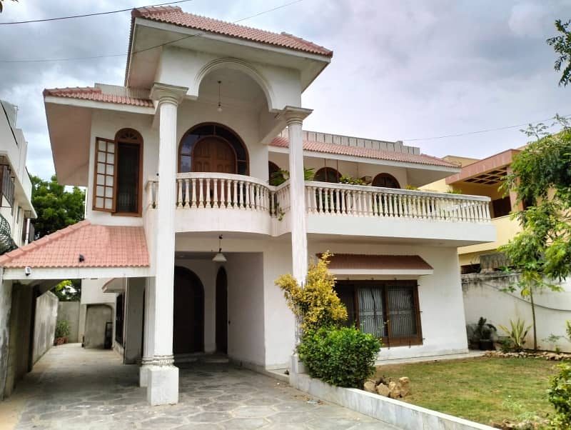 500 YARDS BUNGALOW FOR SALE IN DHA PHASE 2 0