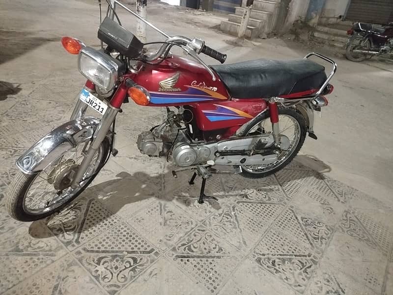 Honda 70 Islamabad nmbr 1