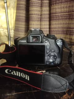 Canon DSLR 1300D for sale