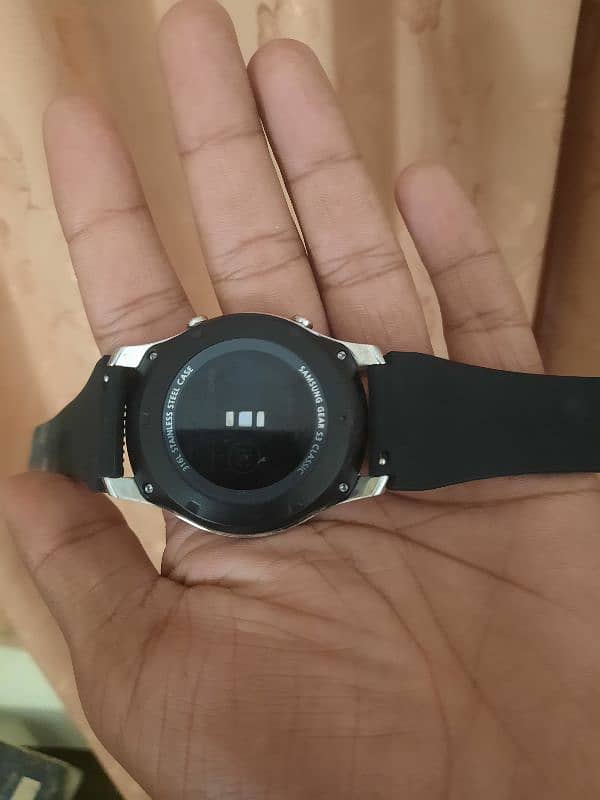 Samsung Gear S3 Classic 3