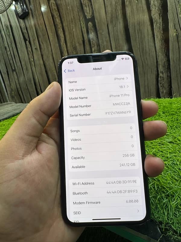 iphone 11pro 256gb pta approved 1