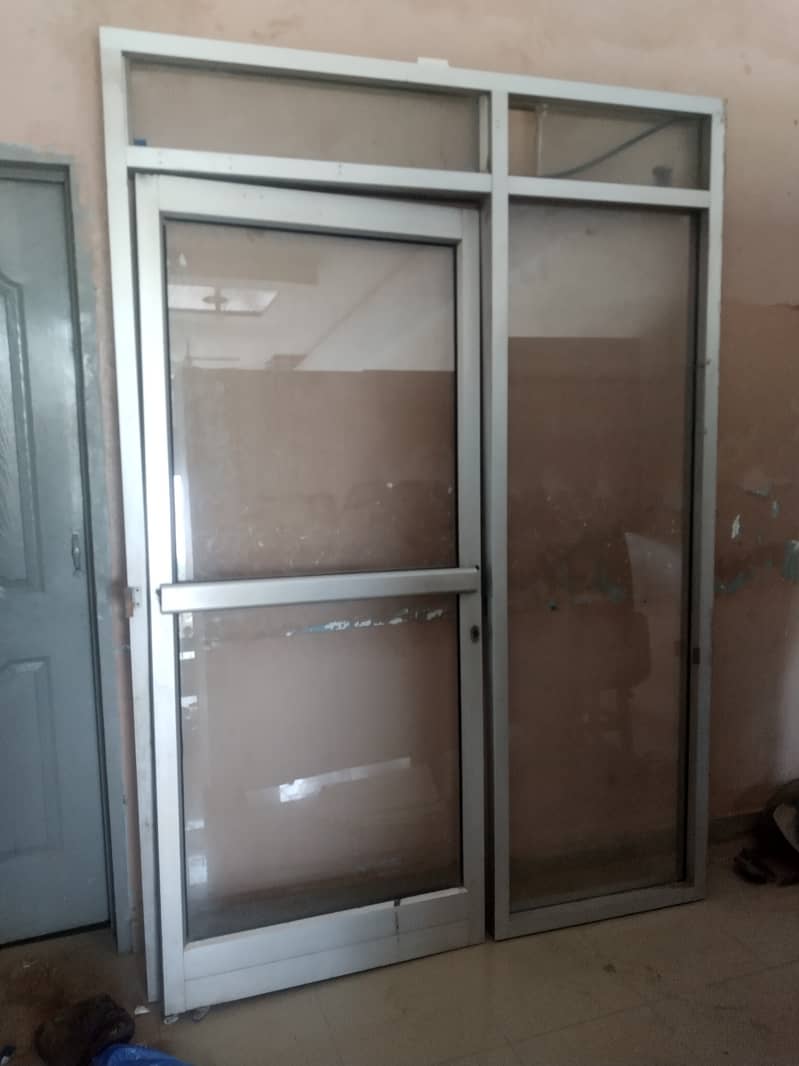 Aluminum glass door 8 ft x 5.5 ft 7