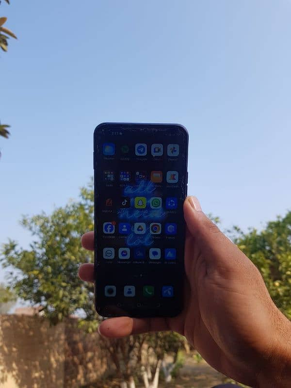 tecno camon 15 Ram 4 GB 64 GB memory 3